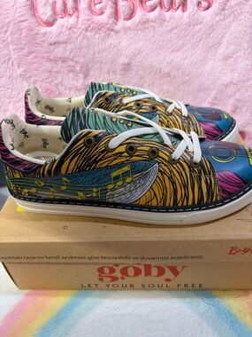 NWB Goby Colorful Musical Graphic Low-Top Sneakers Size 9.5 or 40